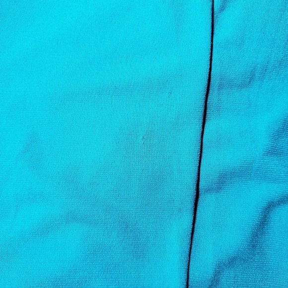 Sleeveless green gown nwot - Picture 7 of 8